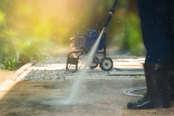 Best Concrete Sealing  in Starkville, MS